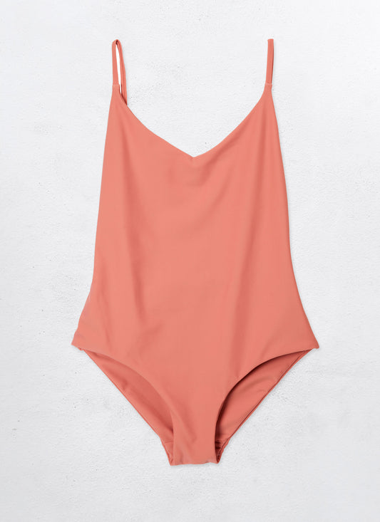 Min Nude swimsuit